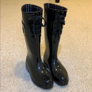 See by Chloe Black Rain Booys